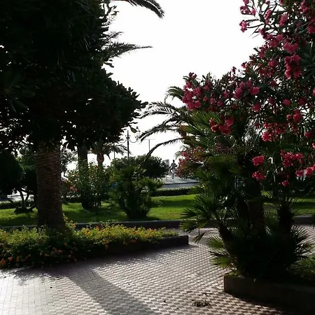 דירה La Casa Del Sole ג'ויוזה מריאה